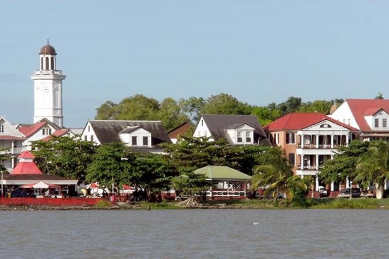 Geld verdienen in Suriname